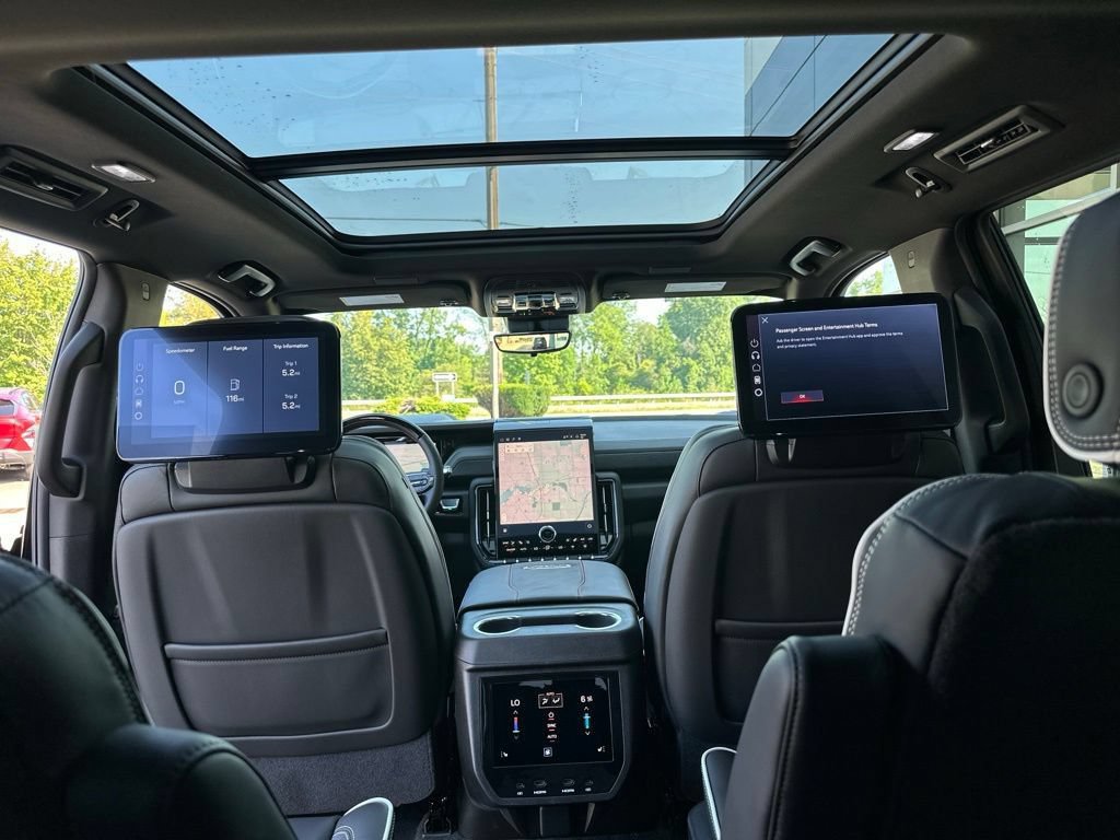 New 2026 GMC Yukon AT4 Ultimate AWD/4WD image 21