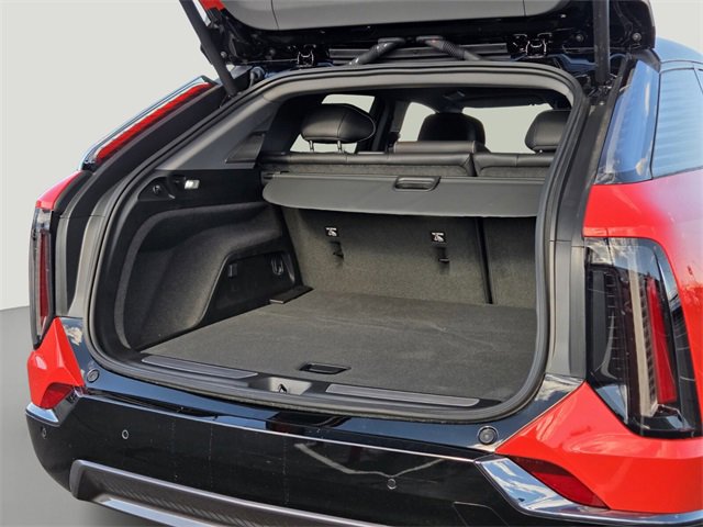 New 2026 Cadillac Optiq Sport 2 image 17