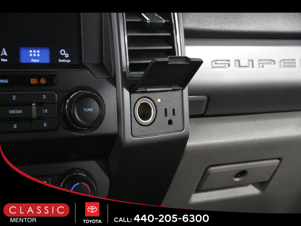 Used 2019 Ford F250 XLT w/ XLT Premium Package image 17