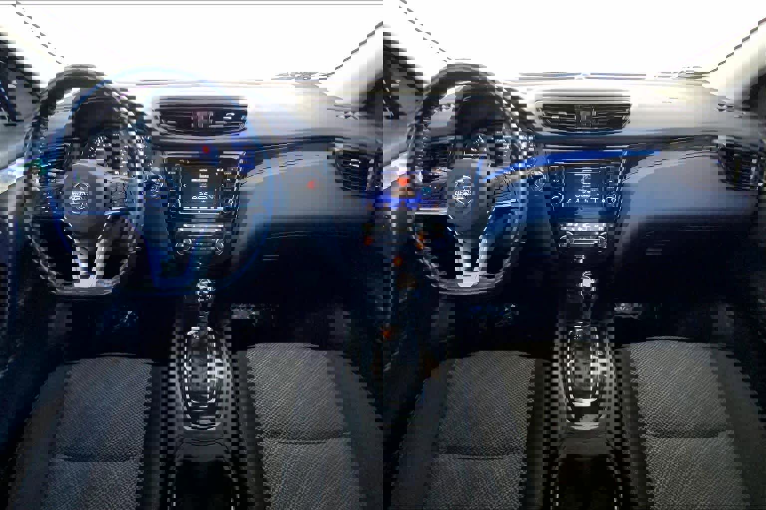 Used 2022 Nissan Rogue Sport SV image 16