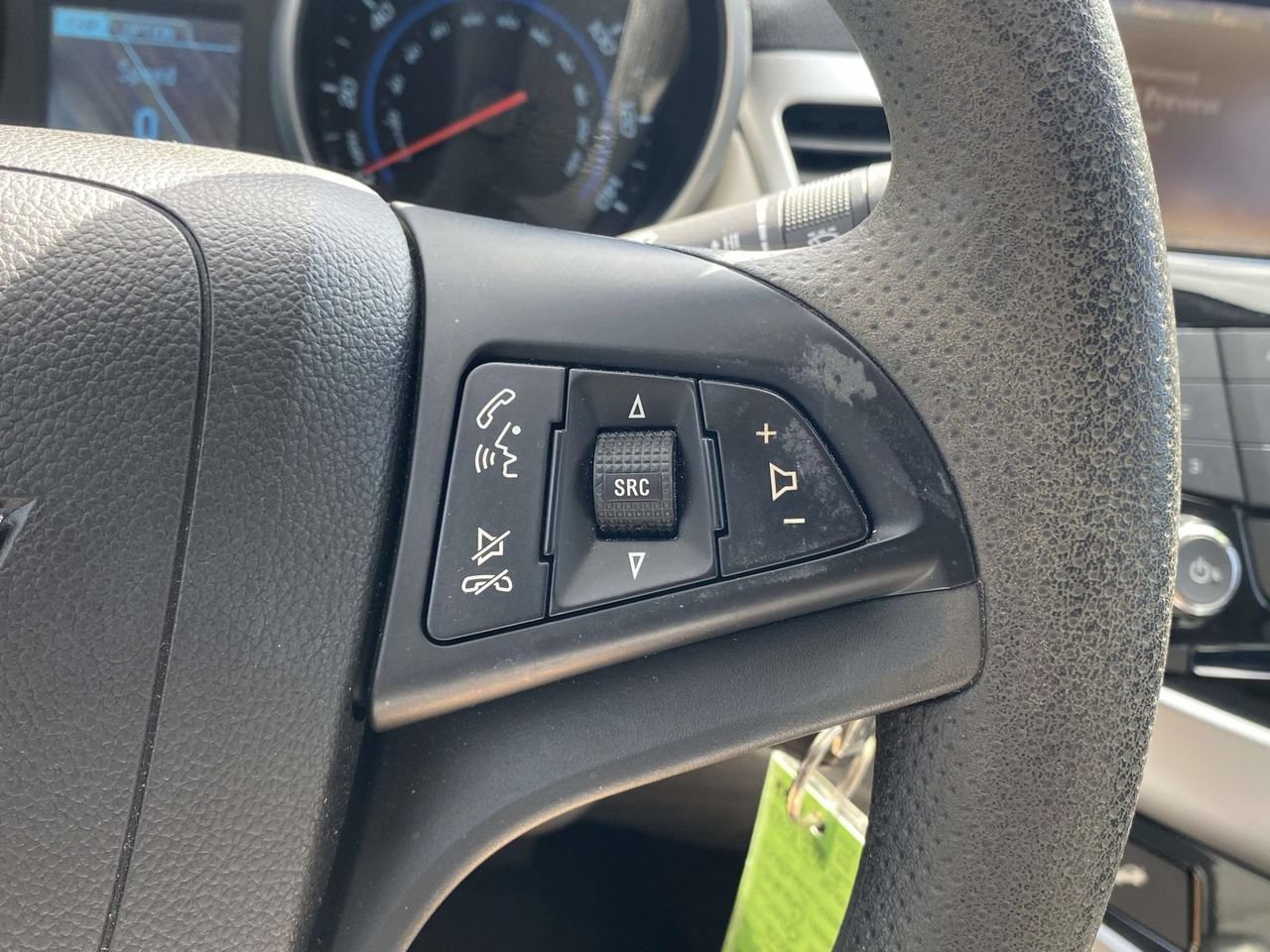 Used 2015 Chevrolet Cruze LT FWD image 20