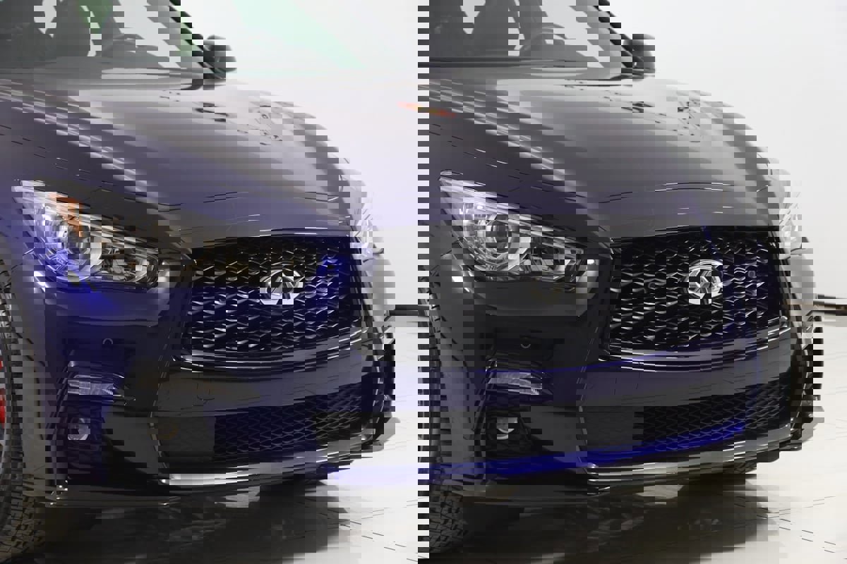 Used 2024 INFINITI Q50 Red Sport 400 image 42