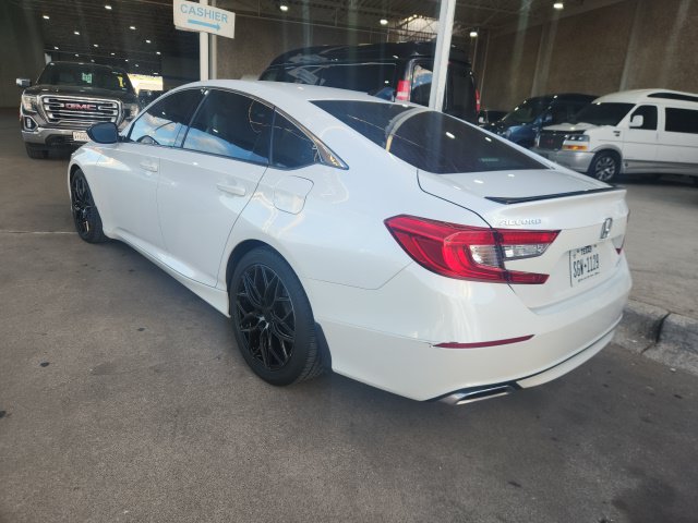 Used 2022 Honda Accord Sport image 4