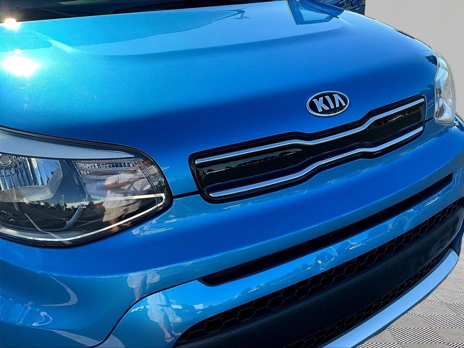 Used 2018 Kia Soul + FWD image 31