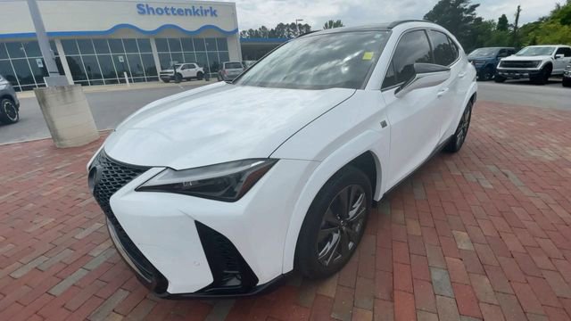 Used 2023 Lexus UX 250h F Sport w/ Accessory Package (Z1) image 5