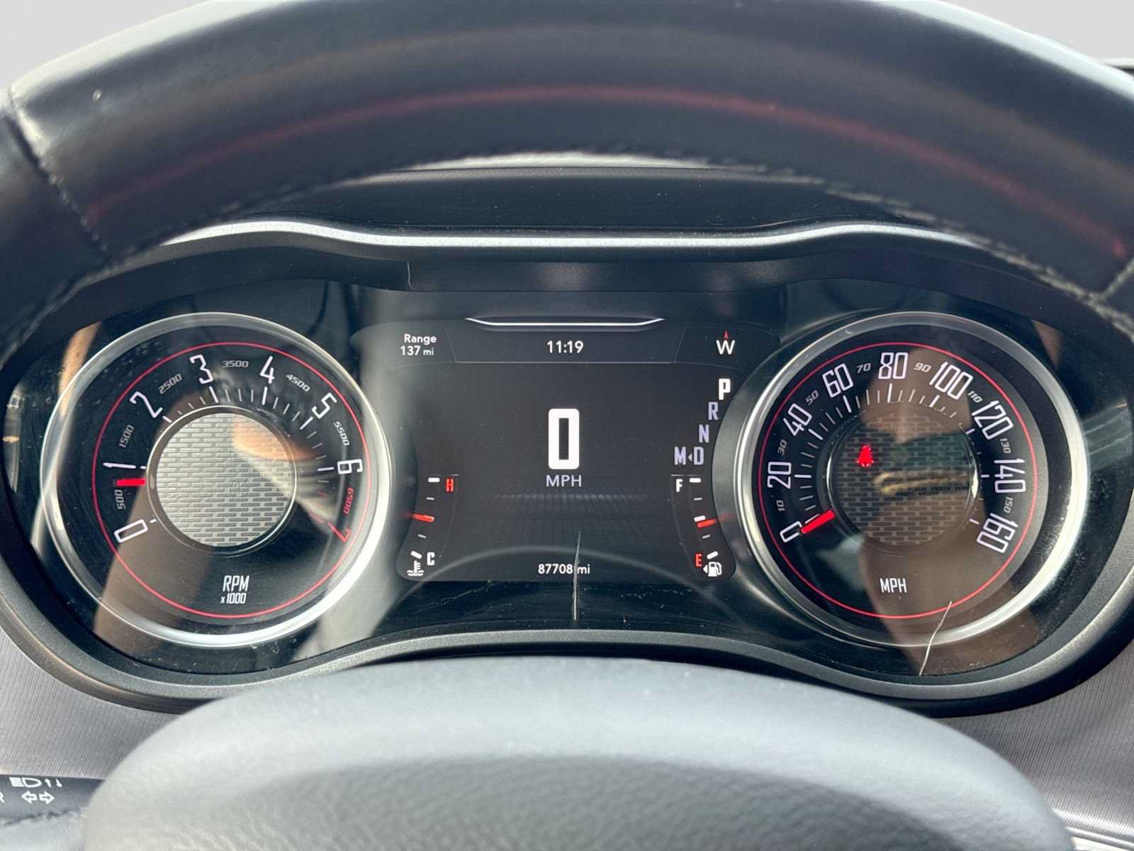 Used 2020 Dodge Challenger SXT RWD image 31