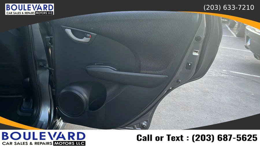 Used 2013 Honda Fit Sport image 21