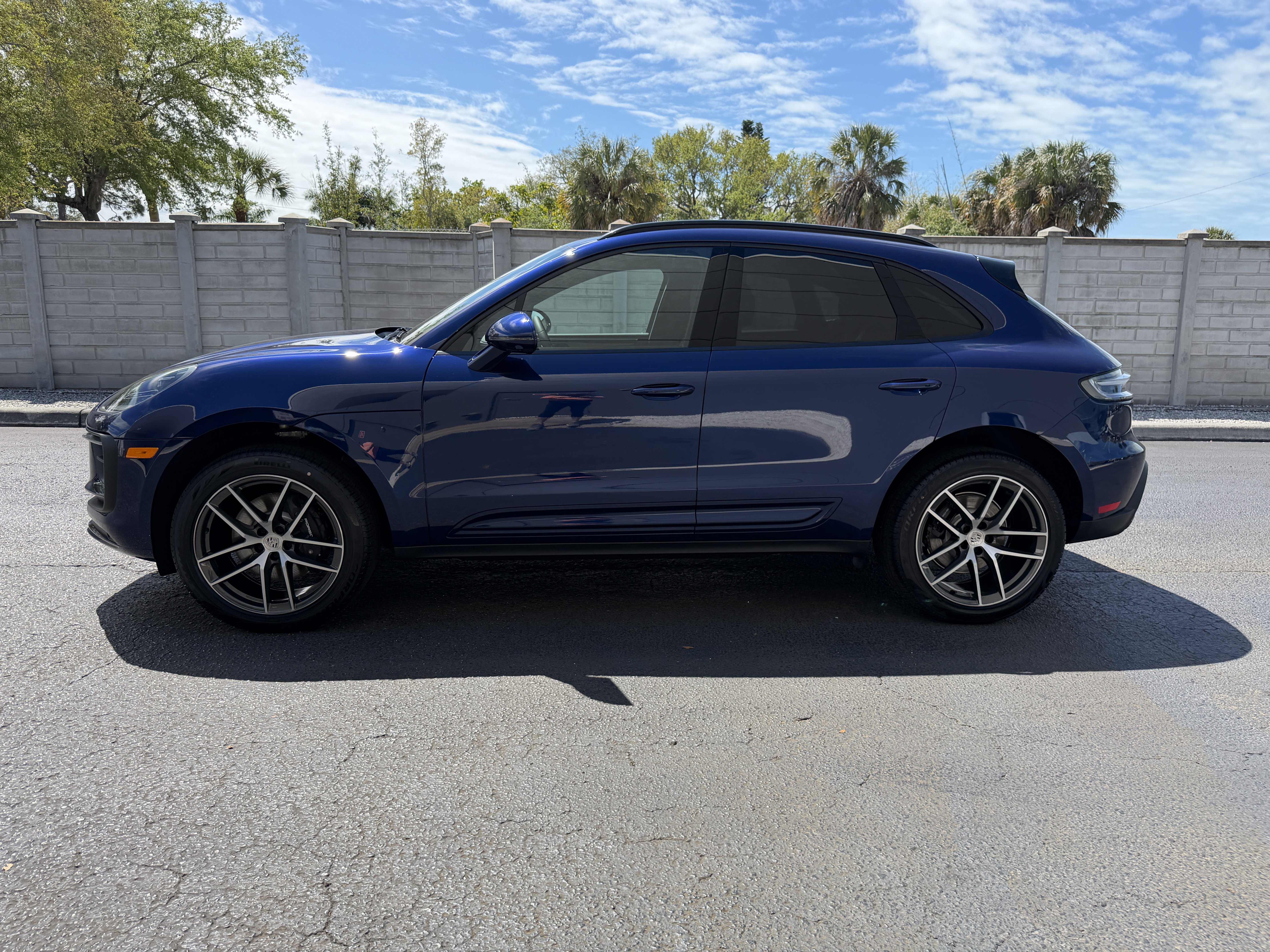 New 2026 Porsche Macan AWD/4WD image 2