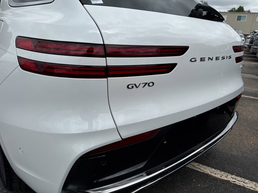 Used 2026 Genesis GV70 2.5T Advanced AWD/4WD image 49