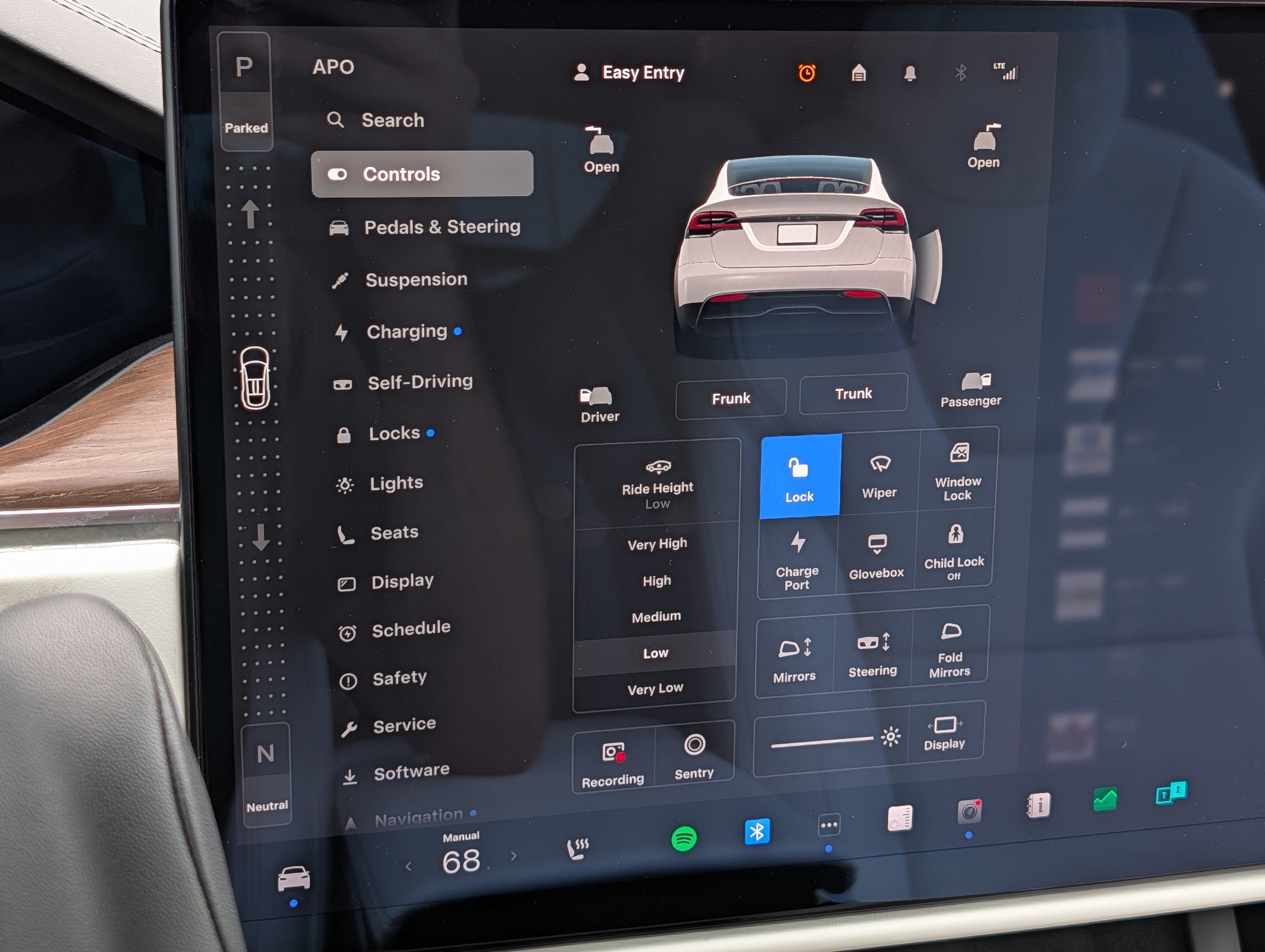 Used 2023 Tesla Model X AWD/4WD image 26