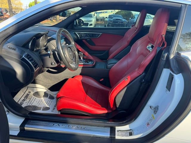 Used 2019 Jaguar F-TYPE Coupe image 12