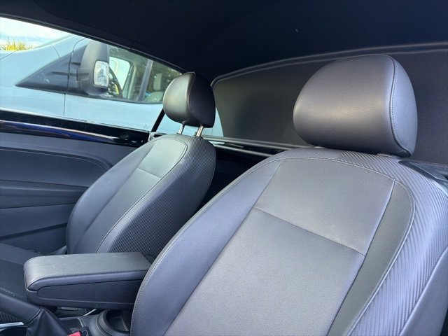 Used 2018 Volkswagen Beetle 2.0T S image 15