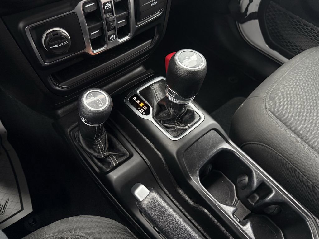 Used 2022 Jeep Wrangler Unlimited Sahara w/ LED Lighting Group image 20