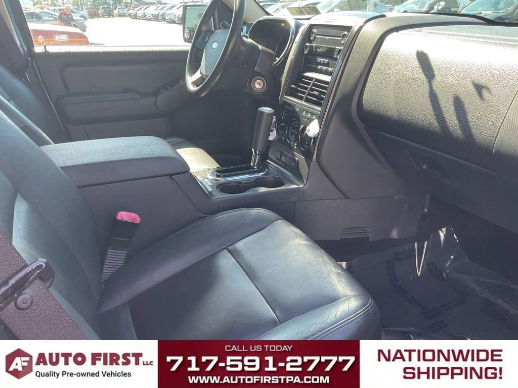 Used 2010 Ford Explorer XLT AWD/4WD image 16