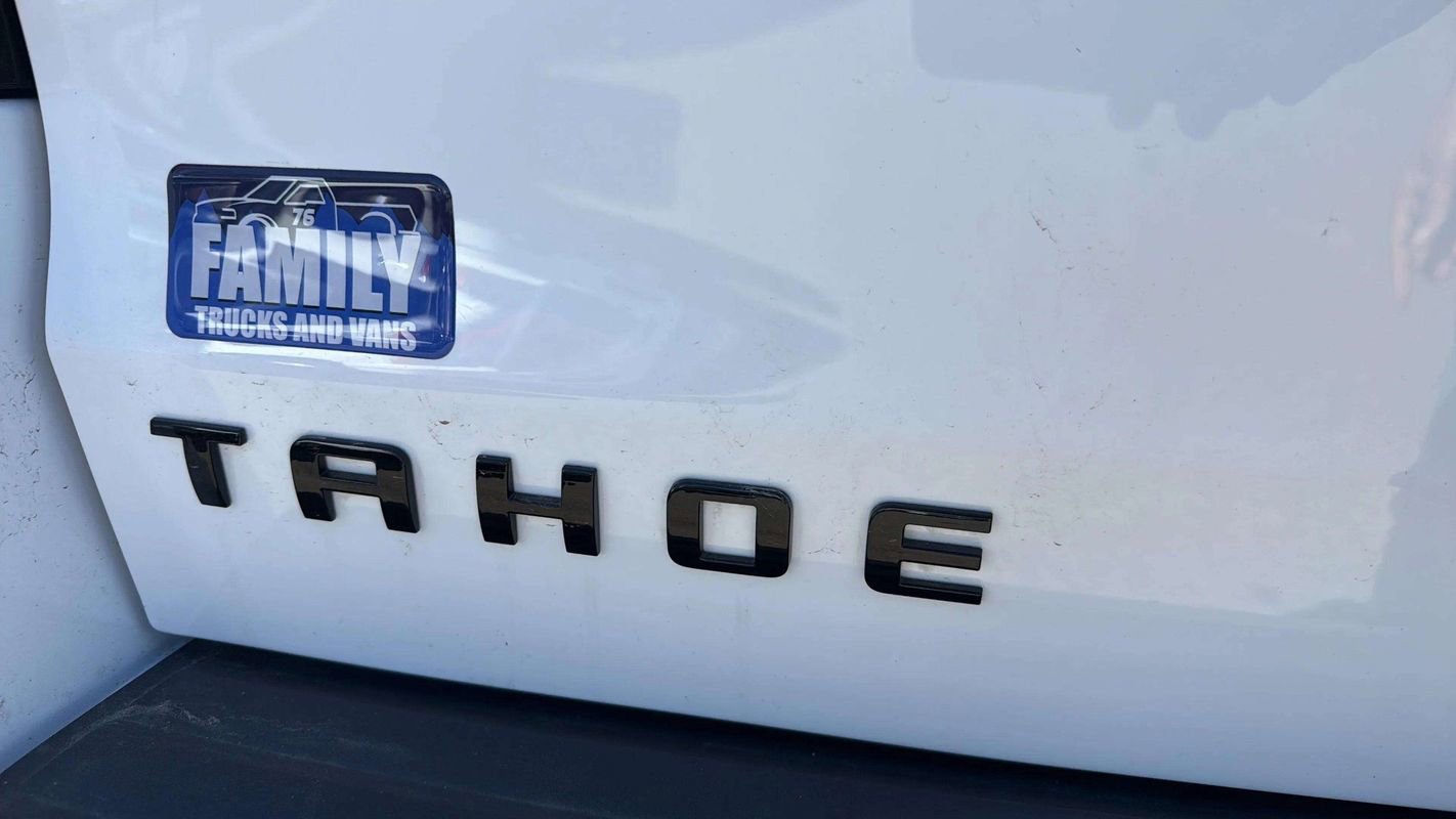 Used 2018 Chevrolet Tahoe Premier AWD/4WD image 23