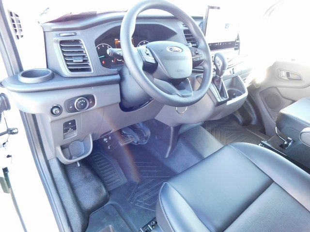 New 2025 Ford Transit 250 148 Medium Roof image 13