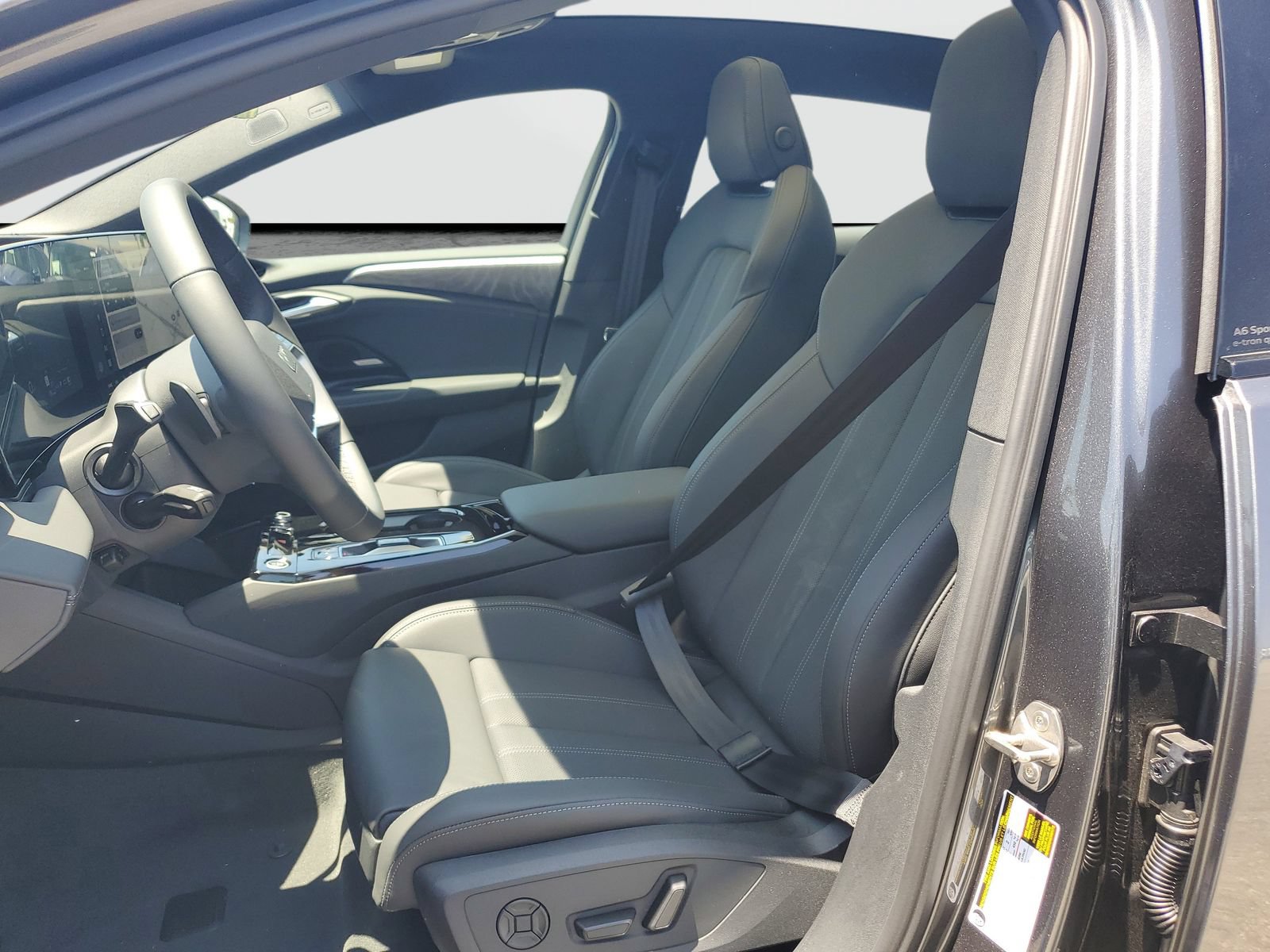 New 2027 Audi A6 e-tron Premium Plus AWD/4WD image 18