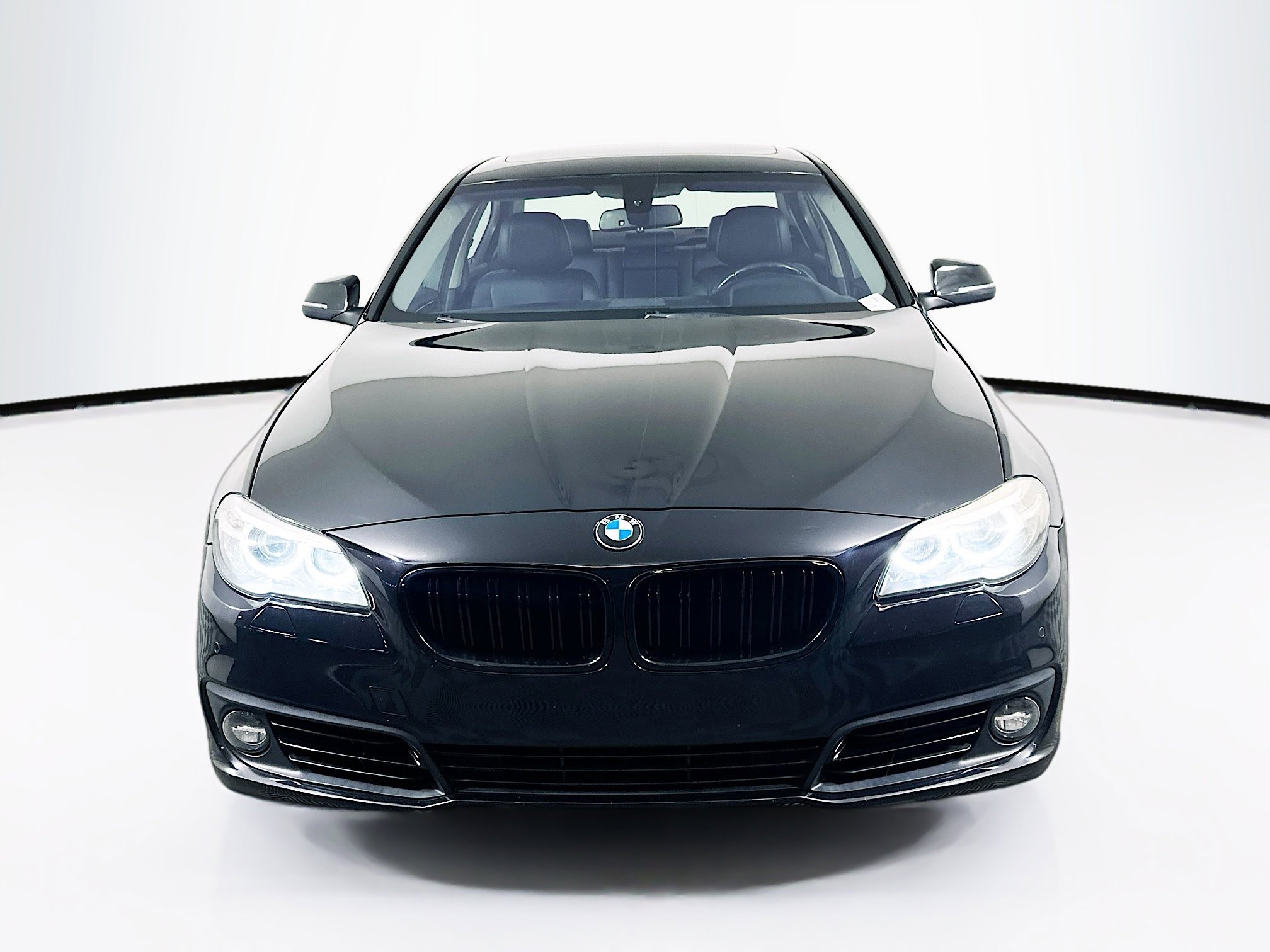 Used 2016 BMW 528i Sedan image 2