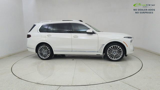 Used 2026 BMW X7 xDrive40i AWD/4WD image 71