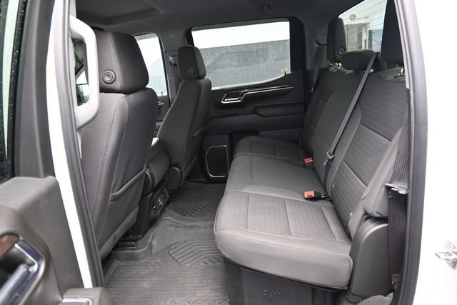 Used 2024 Chevrolet Silverado 1500 RST AWD/4WD image 30
