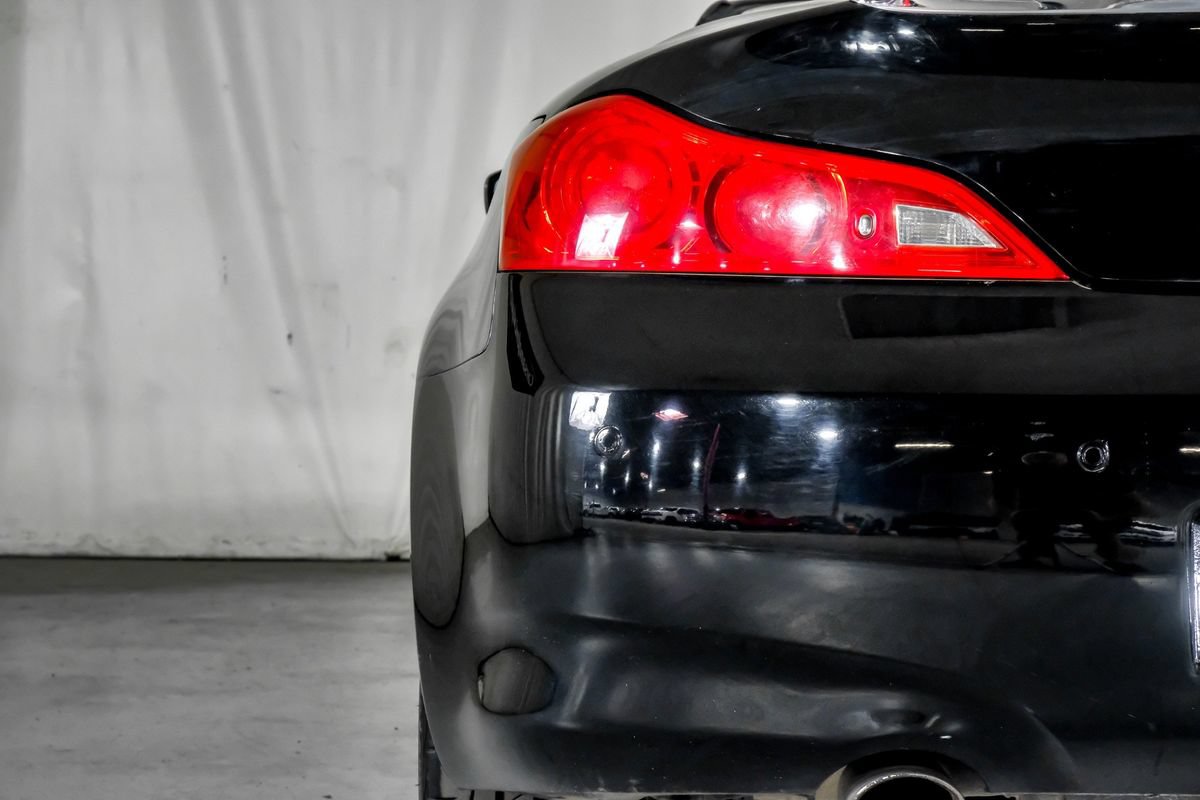 Used 2010 INFINITI G37 Convertible w/ Premium Pkg RWD image 33