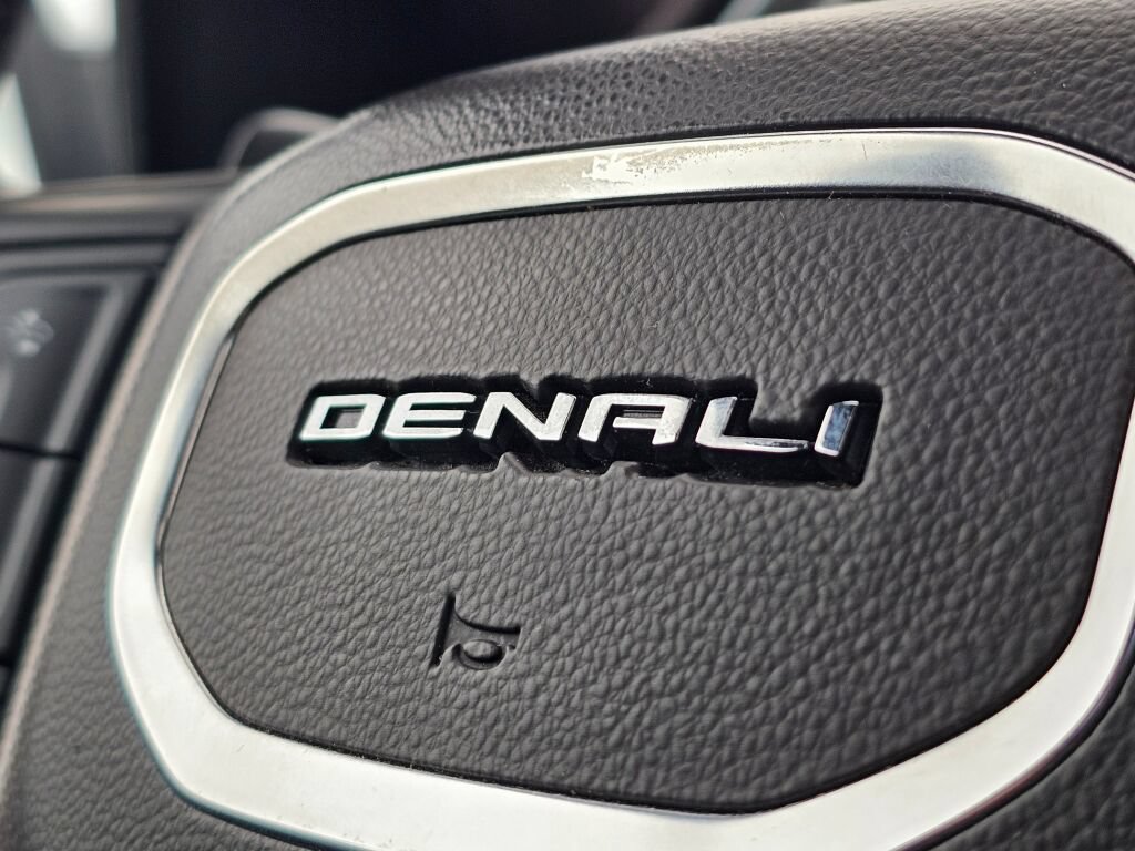 Used 2023 GMC Sierra 1500 Denali w/ Technology Package AWD/4WD image 22