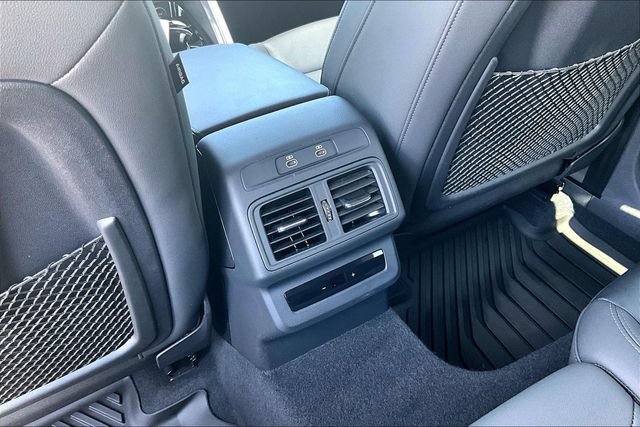 Used 2025 Audi Q5 Premium w/ Convenience Package AWD/4WD image 25
