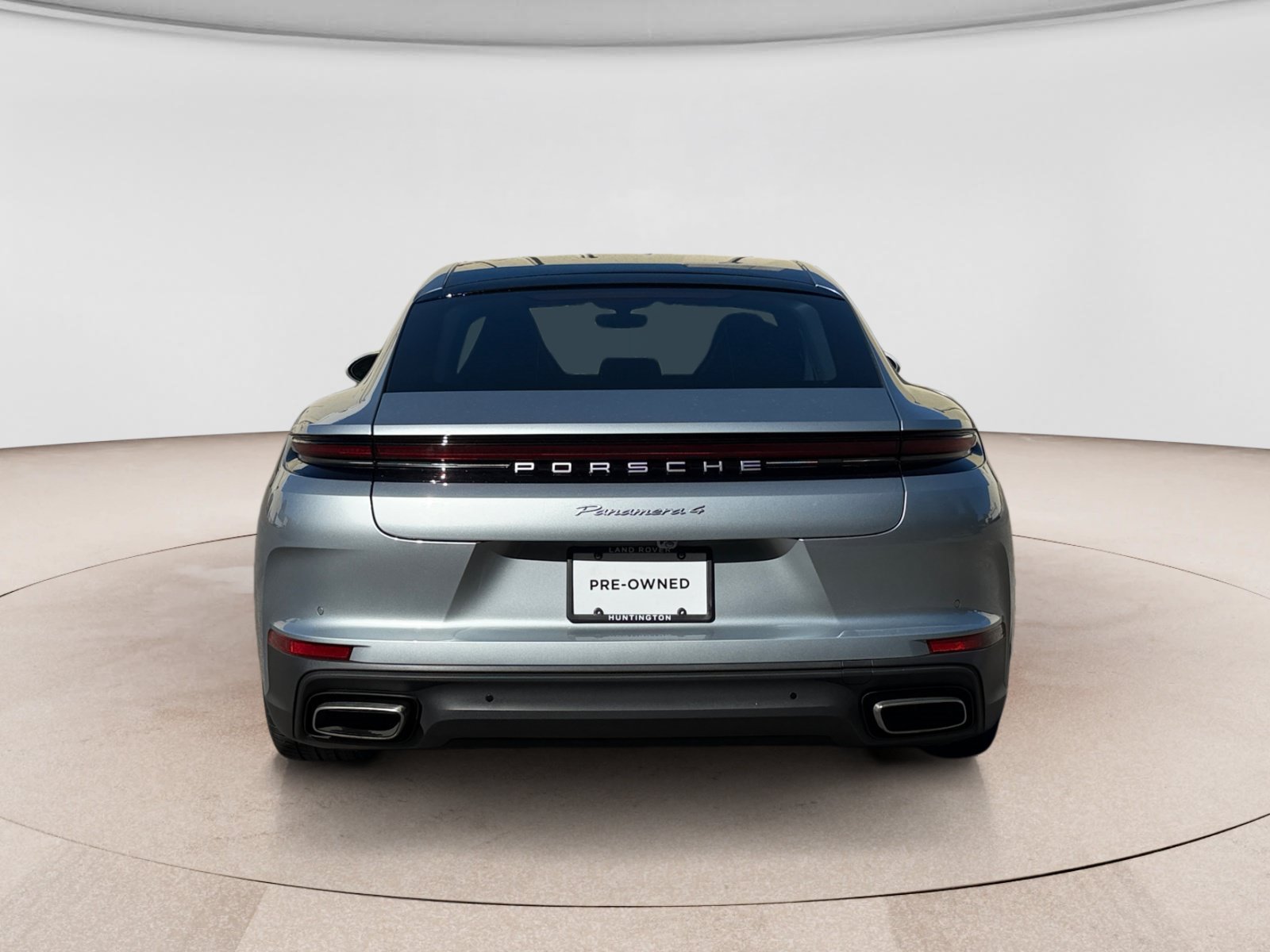 Used 2025 Porsche Panamera 4 AWD/4WD image 4
