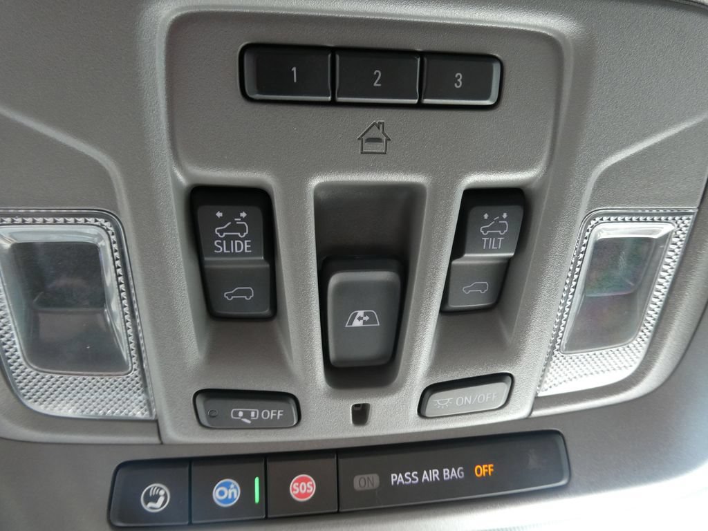 Certified 2024 Chevrolet Silverado 1500 RST AWD/4WD image 29