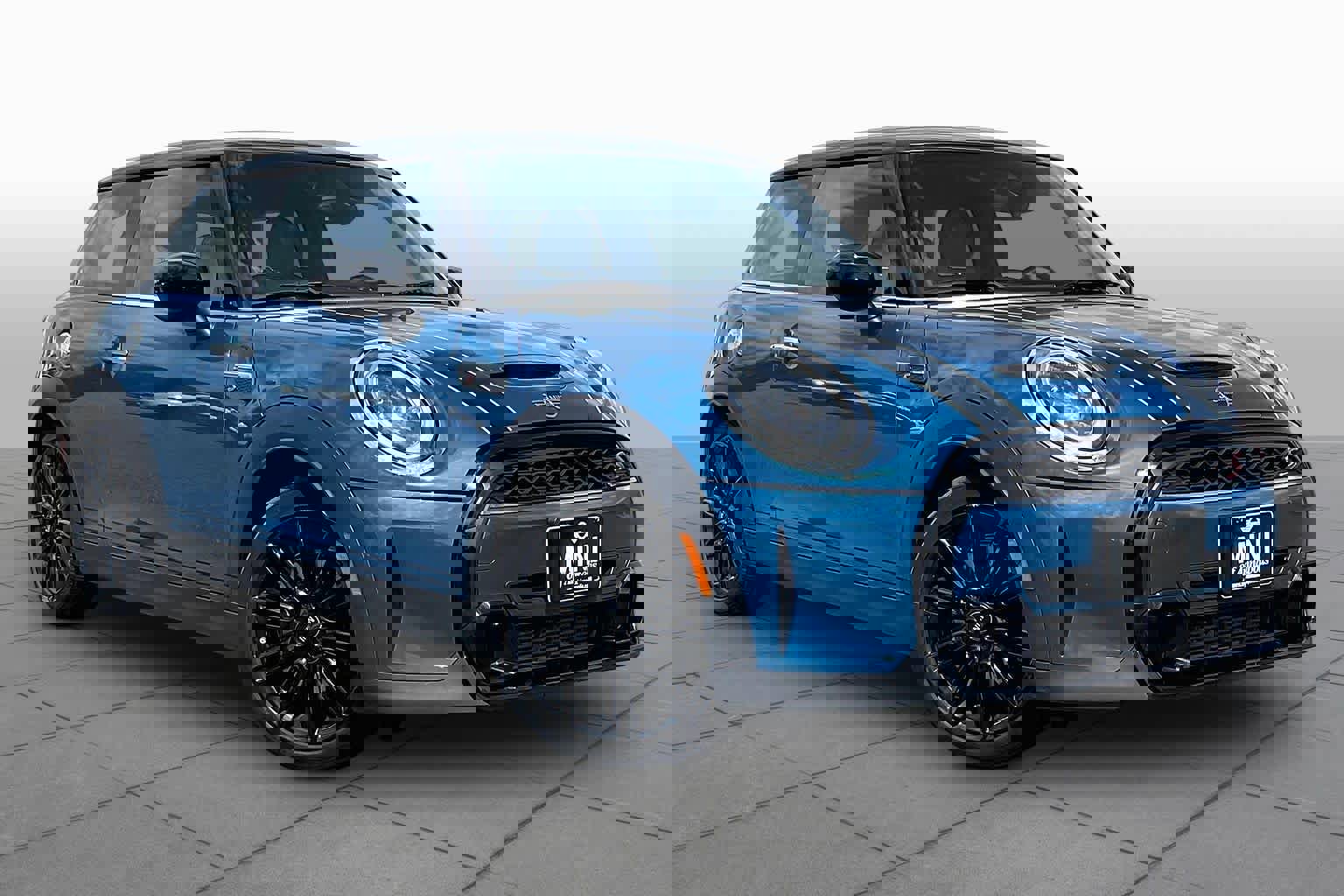 Used 2023 MINI Cooper S image 2