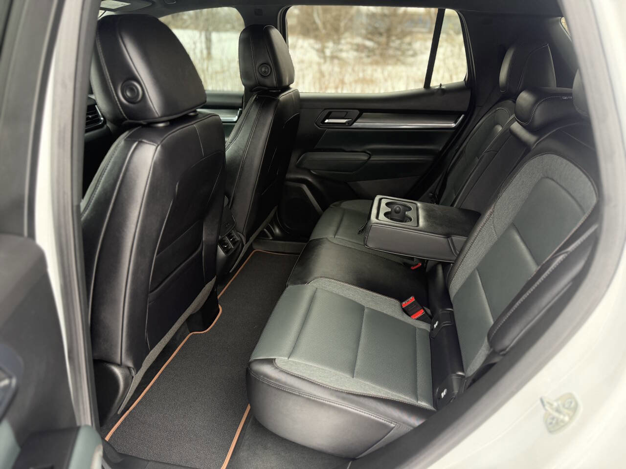Used 2026 GMC Terrain AT4 image 11
