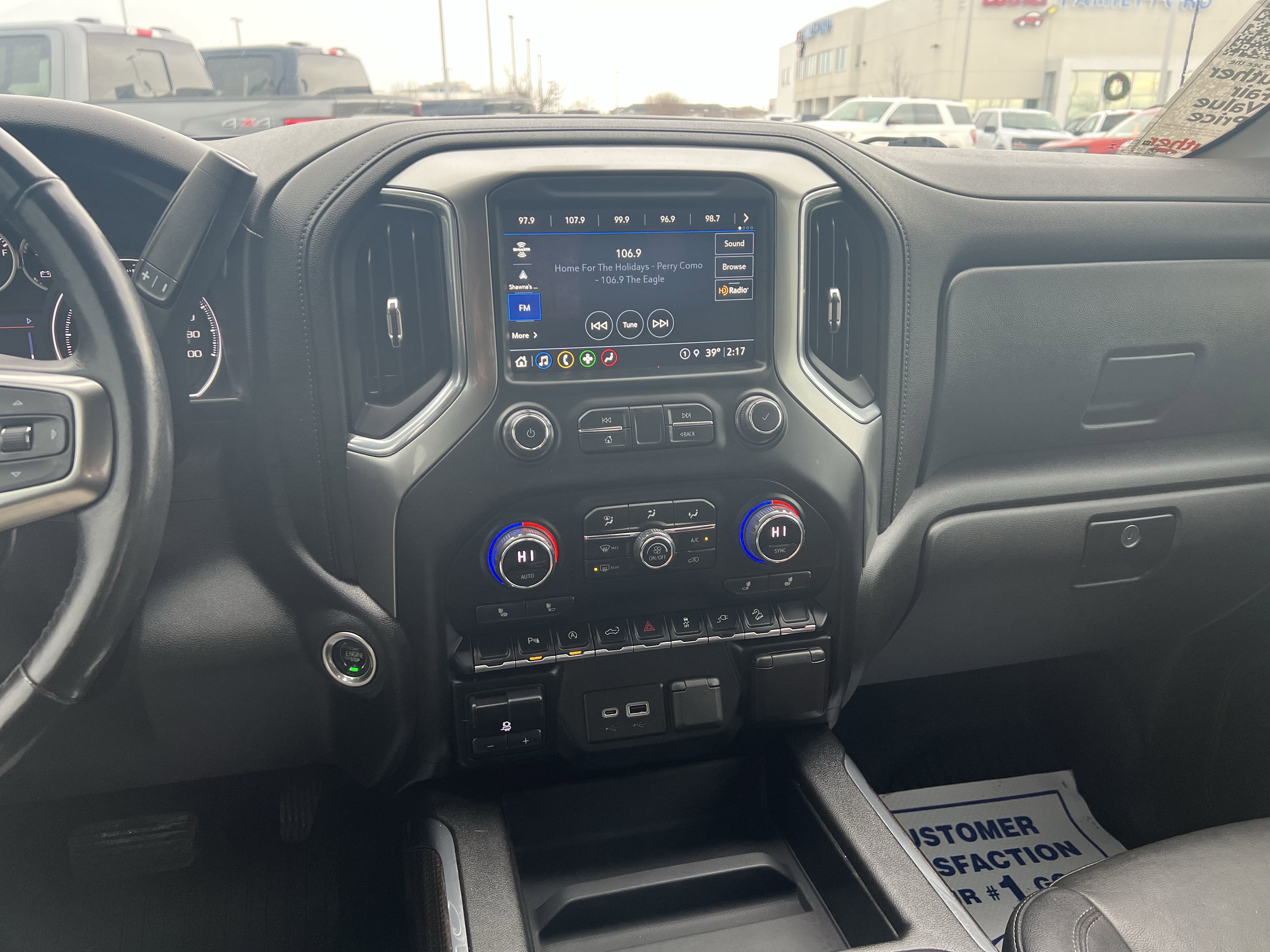 Used 2021 Chevrolet Silverado 1500 LT Trail Boss w/ Convenience Package II image 10