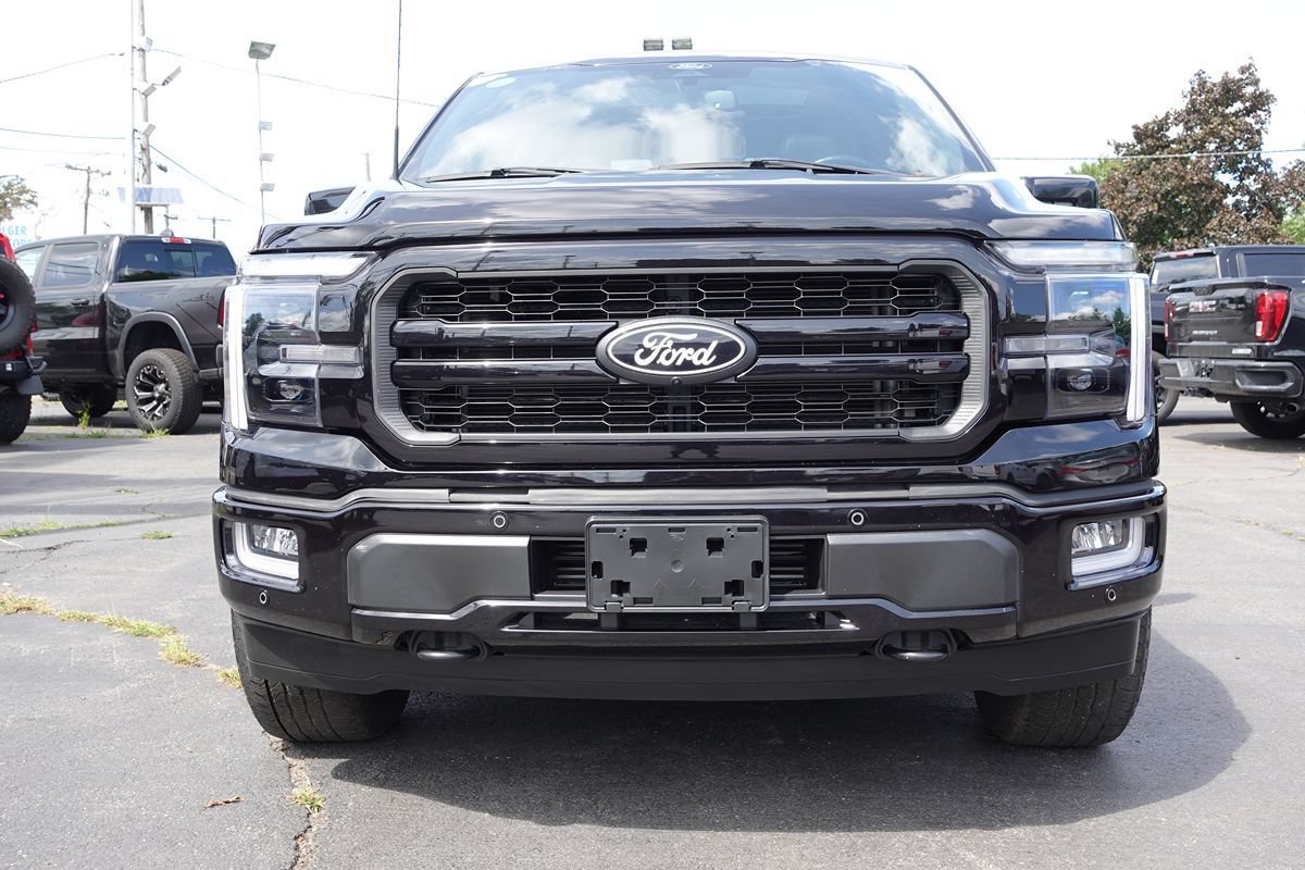 Used 2024 Ford F150 Lariat w/ Bed Utility Package AWD/4WD image 5