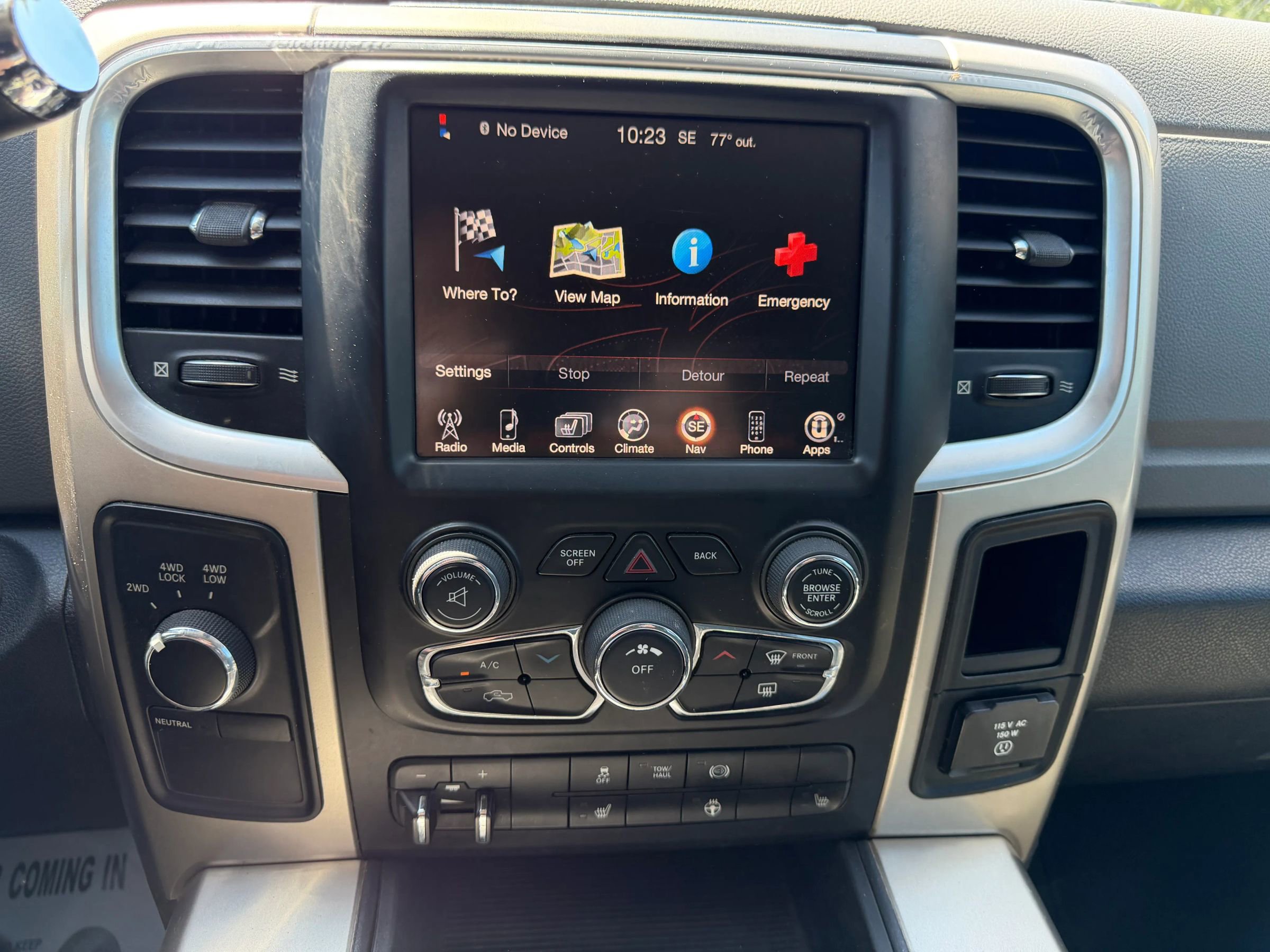 Used 2015 RAM 2500 Lone Star AWD/4WD image 25