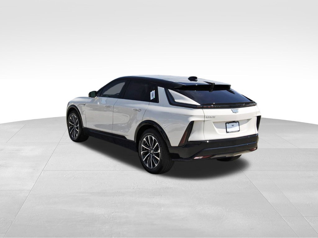 New 2027 Cadillac Vistiq Luxury AWD/4WD image 3
