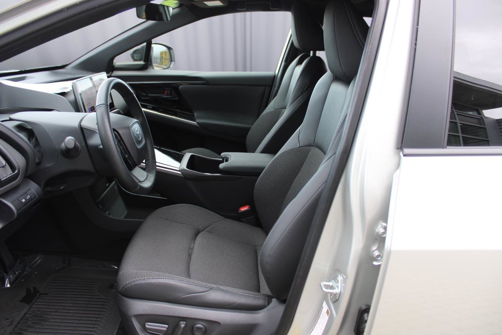 Certified 2024 Toyota bZ4X XLE image 31