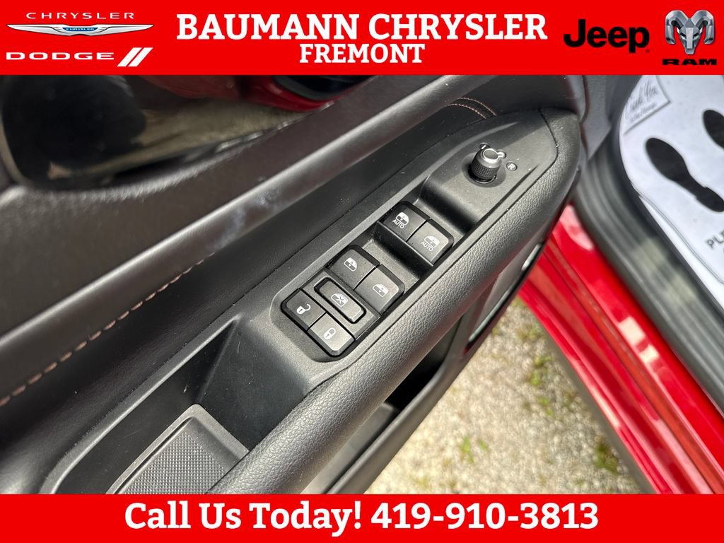 Used 2023 Jeep Compass Limited w/ Elite Group for (Red) Edition AWD/4WD image 11