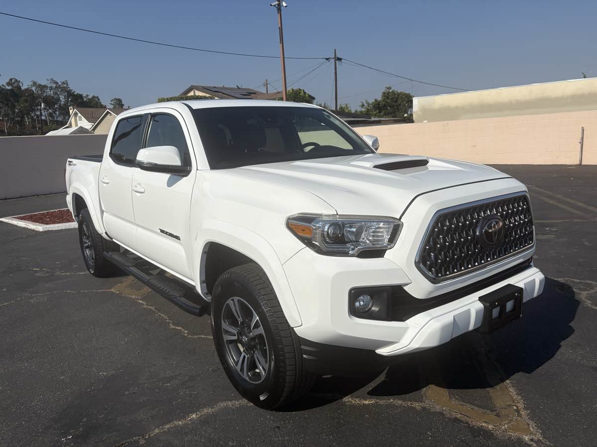 Used 2019 Toyota Tacoma TRD Sport image 43