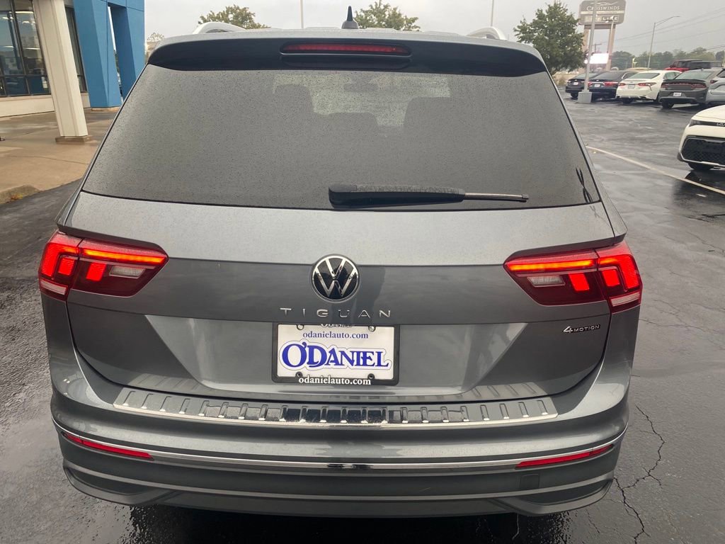 Used 2024 Volkswagen Tiguan Wolfsburg Edition image 22