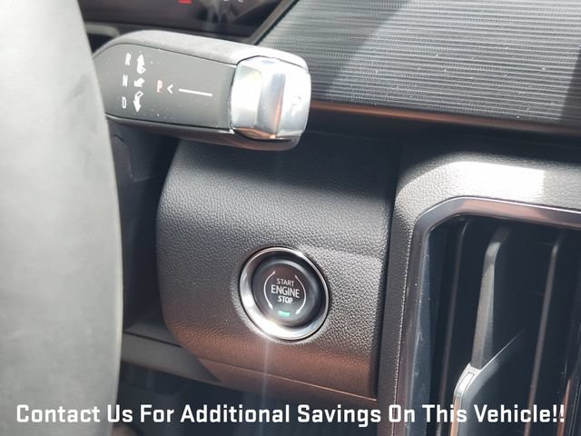 New 2026 GMC Acadia AT4 w/ Luxury Package AWD/4WD image 16