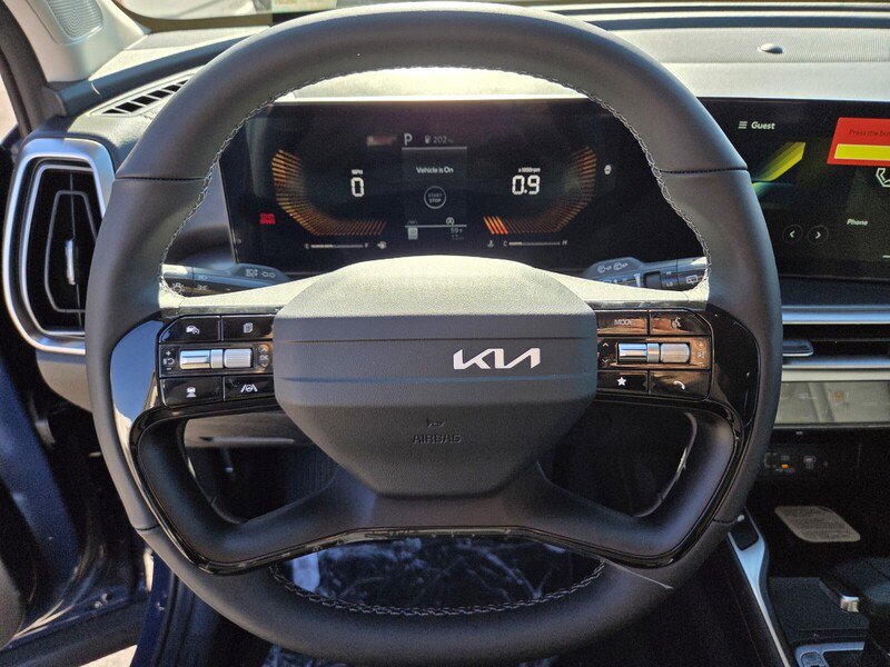 New 2026 Kia Sorento S image 12