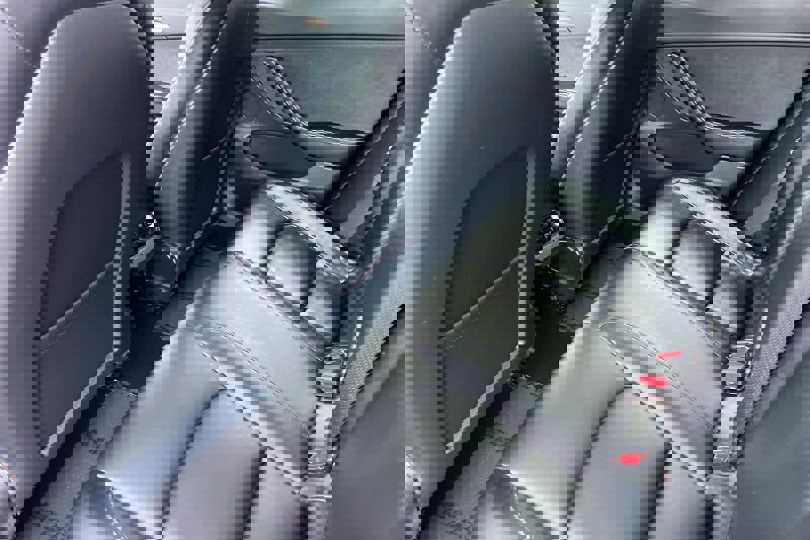 Used 2022 Tesla Model 3 Long Range image 4