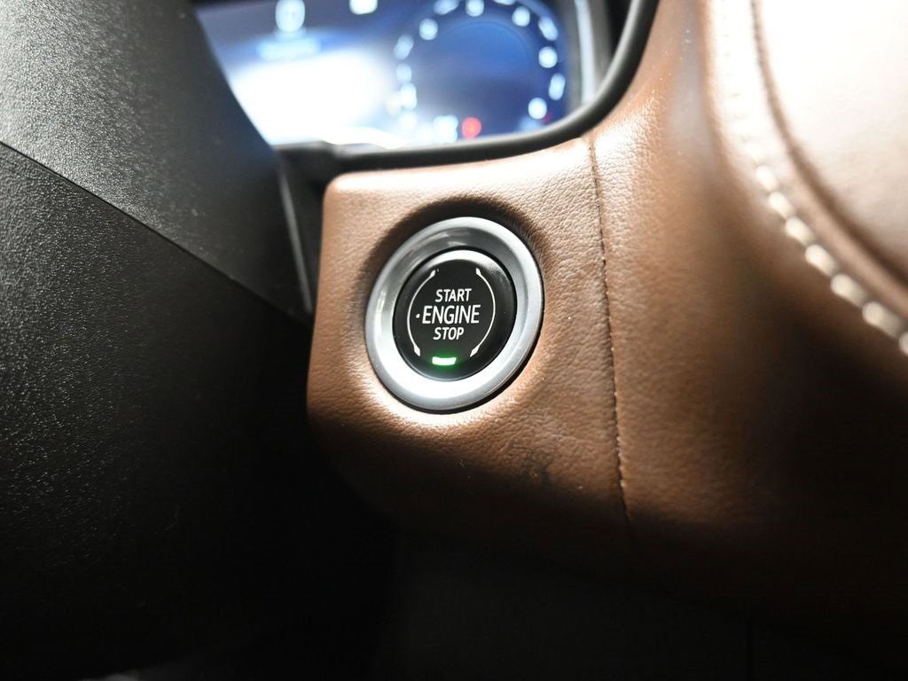 Used 2023 Chevrolet Suburban High Country w/ Premium Package 2 image 26