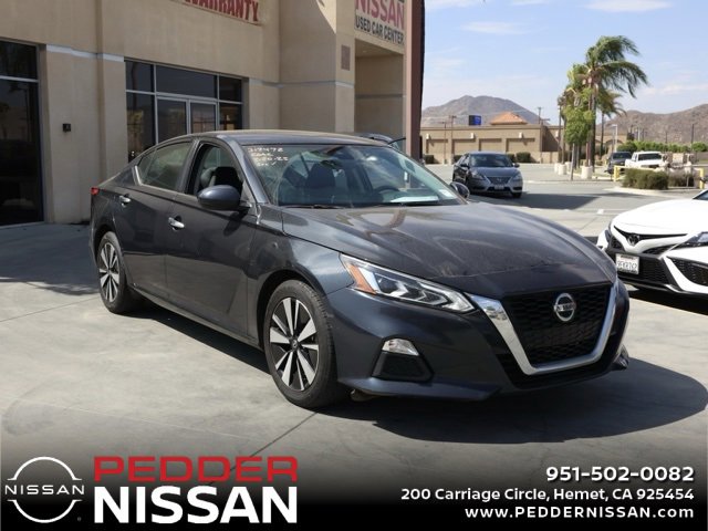 Used 2022 Nissan Altima 2.5 SV