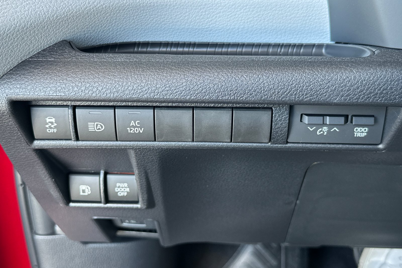 New 2026 Toyota Sienna XLE AWD/4WD image 26