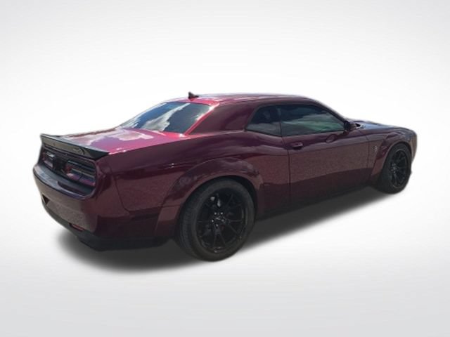 Used 2017 Dodge Challenger SRT Hellcat RWD image 3