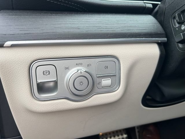 Certified 2024 Mercedes-Benz GLS 450 4MATIC image 20