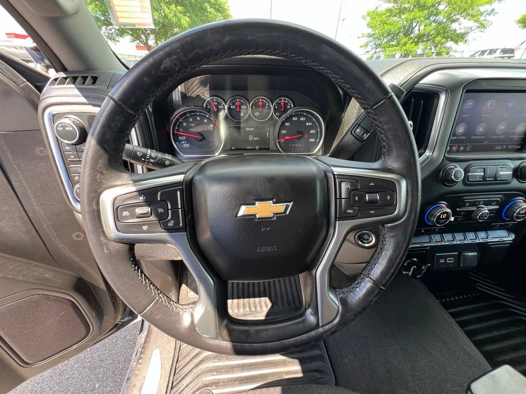 Used 2021 Chevrolet Silverado 1500 LT AWD/4WD image 39