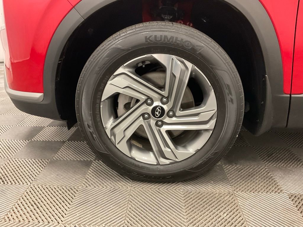 Used 2023 Hyundai Santa Fe SEL w/ Winter Weather Package AWD/4WD image 13