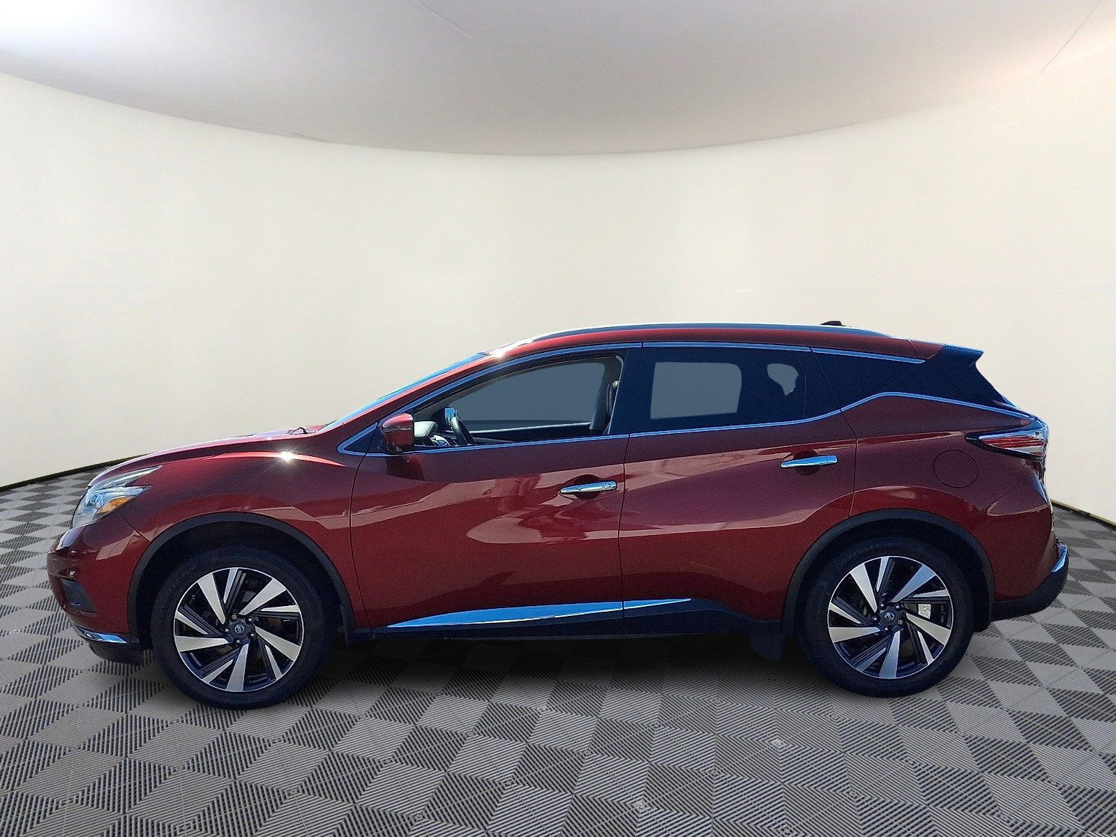 Used 2017 Nissan Murano Platinum w/ Platinum Technology Package FWD image 4